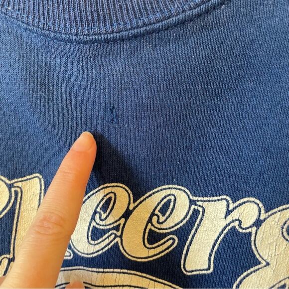 Vintage XL Cheers Boston TV show Sitcom 1980s blue white long sleeve sweatshirt - Picture 6 of 9